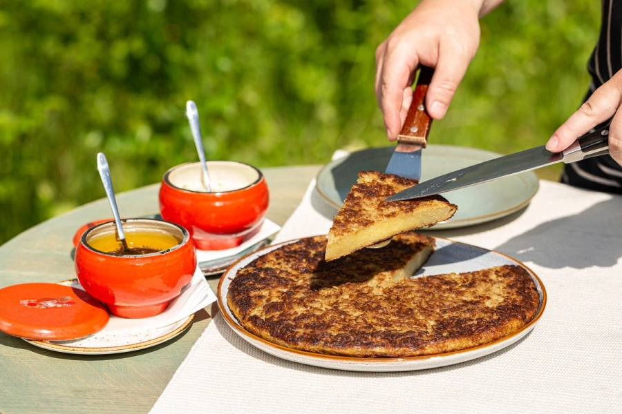 Поварня лев. Поварня лев. Поварня лев. Лёвшин и. Поварня лев.